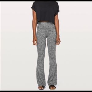 Lululemon | Groove Flare